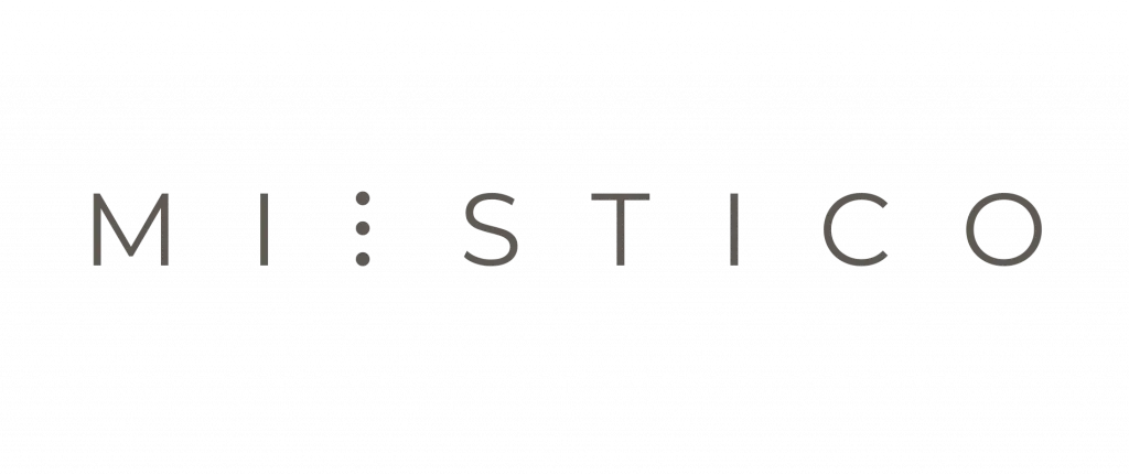 Ana Brito de El Show de Briten, influencer, escritora, speaker, presentadora, dobladora.